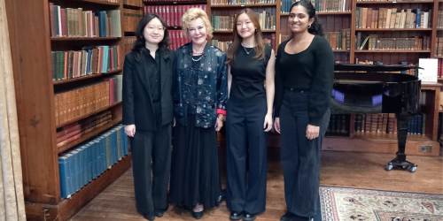 Gülsin Onay and Lucy Cavendish Music Scholars at Giton College